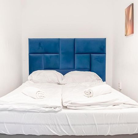 Central Belvedere 3Br Shared Apartment - 12 Min From City Center Вена Экстерьер фото