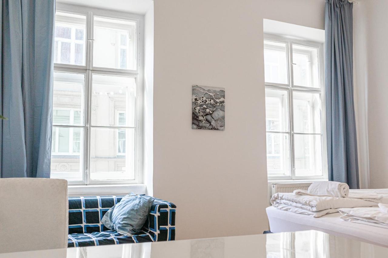 Central Belvedere 3Br Shared Apartment - 12 Min From City Center Вена Экстерьер фото